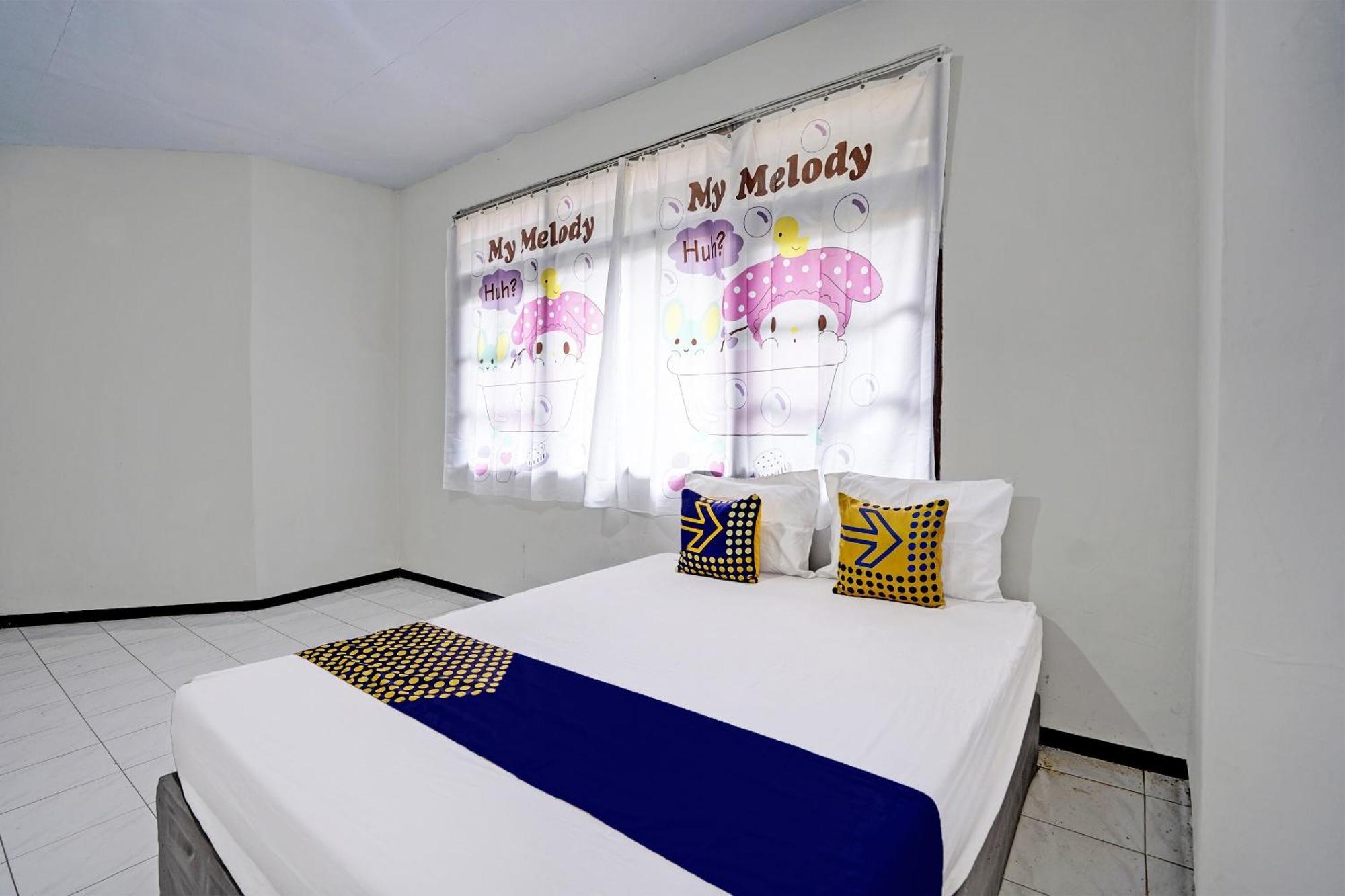 Spot On 92388 Villa Segi Delapan 프리겐 외부 사진