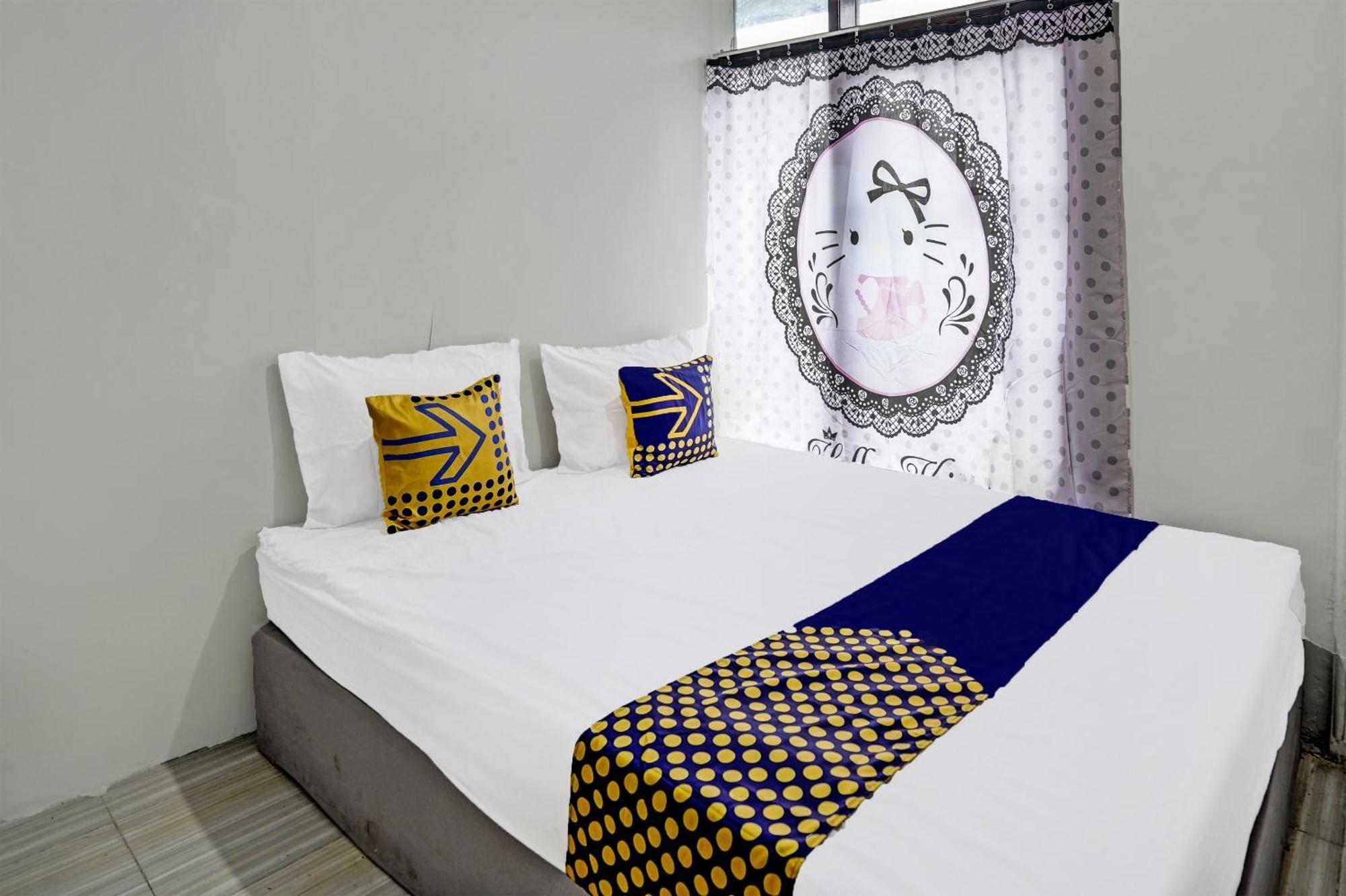 Spot On 92388 Villa Segi Delapan 프리겐 외부 사진